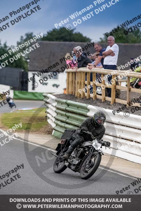 Vintage motorcycle club;eventdigitalimages;mallory park;mallory park trackday photographs;no limits trackdays;peter wileman photography;trackday digital images;trackday photos;vmcc festival 1000 bikes photographs